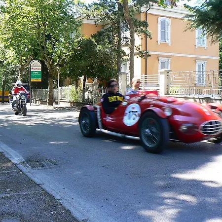 Aquilone 3* Урбино