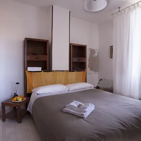 Aquilone Couette-café Urbino