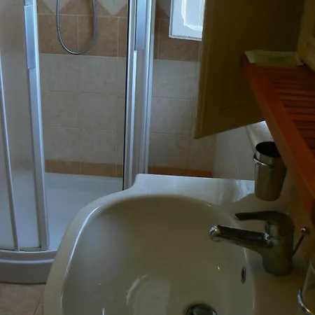 Couette-café Aquilone 3*