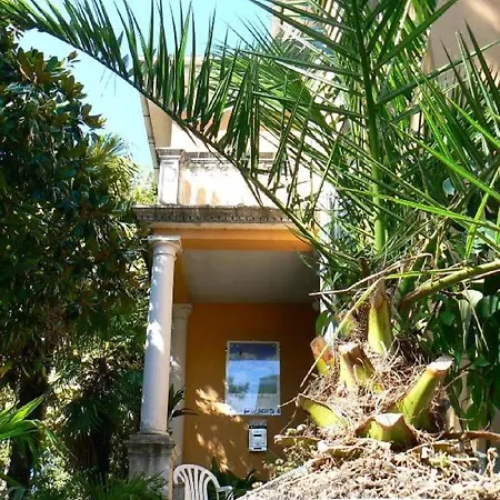 Couette-café Aquilone 3*